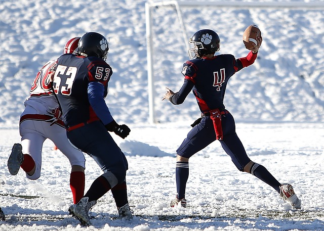 马特拉齐：罗纳尔多是梅西和C罗的结合体，我从不直接防守他